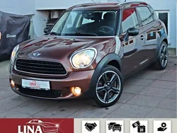 Braun Gebraucht 2013 Mini One Countryman SUV | 8.590 € (Fairer Preis)