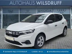 Weiss Neu 2025 Dacia Sandero Essentiel Kleinwagen | 16.890 € (Fairer Preis)