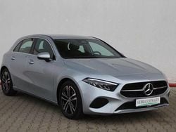 Hightechsilber metallic 922u (metallic) Gebraucht 2024 Mercedes A180 Progressive Limousine | 25.350 € (Superpreis)