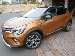 Orange Gebraucht 2022 Renault Captur Intens SUV | 20.370 € (Fairer Preis)