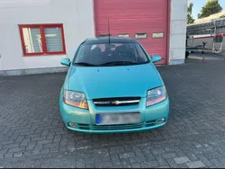 Andere außenfarben Gebraucht 2006 Chevrolet Aveo Kleinwagen | 2.300 €
