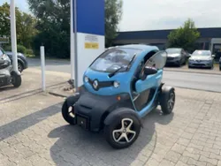 Blau grau Gebraucht 2024 Renault Twizy Life Kleinwagen | 9.990 € (Etwas zu teuer)