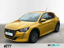 Gelb Gebraucht 2021 Peugeot e-208 Allure Kleinwagen | 15.900 € (Fairer Preis)