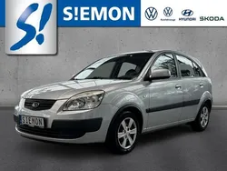 Silber Gebraucht 2008 Kia Rio EX Limousine | 4.930 € (Teuer)