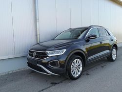Grenadilschwarz metallic Neu 2025 VW T-Roc Life SUV | 29.579 € (Superpreis)
