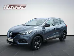 Highlandgrau metallic Gebraucht 2021 Renault Kadjar Bose Edition SUV | 21.950 € (Etwas zu teuer)