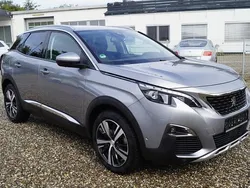 Grau artense metallic grau artense metallic Gebraucht 2020 Peugeot 3008 Allure SUV | 23.261 € (Fairer Preis)