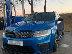 Blau Gebraucht 2016 Skoda Octavia RS Kombi | 16.999 €
