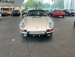 Silbermetallic Gebraucht 1969 Porsche 911 Cabrio | 82.911 €