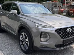 Grau Gebraucht 2019 Hyundai Santa Fe Premium SUV | 19.899 € (Guter Preis)