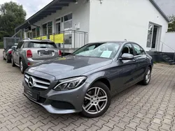 Grau Gebraucht 2017 Mercedes C200 Limousine | 25.480 € (Fairer Preis)