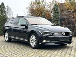 Perleffektlackierung Gebraucht 2015 VW Passat Comfortline Kombi | 12.290 € (Guter Preis)