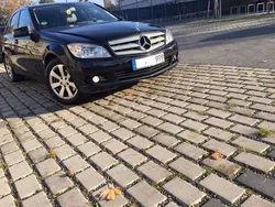 Schwarz Gebraucht 2009 Mercedes C220 Limousine | 7.200 € (Etwas zu teuer)