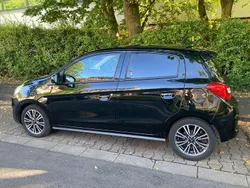 Grau Gebraucht 2018 Mitsubishi Space Star Edition+ Limousine | 6.500 € (Guter Preis)