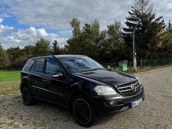 Schwarz Gebraucht 2008 Mercedes ML420 SUV | 4.999 € (Superpreis)