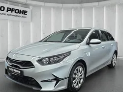 Silber Gebraucht 2023 Kia Ceed Sportswagon Vision Kombi | 19.950 € (Fairer Preis)