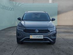 Grau Gebraucht 2024 VW T-Roc SUV | 31.200 € (Fairer Preis)