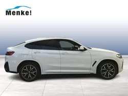 Weiß Gebraucht 2023 BMW X4 M Sport SUV | 61.999 € (Teuer)