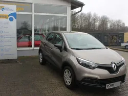 Grau (metallic) Gebraucht 2015 Renault Captur Expression SUV | 8.500 € (Guter Preis)