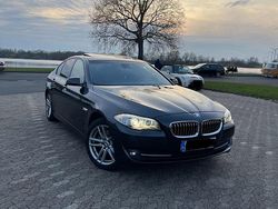 Grau Gebraucht 2011 BMW 520 Efficient Dynamics Limousine | 12.800 € (Etwas zu teuer)