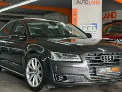 Grau Gebraucht 2015 Audi A8 Sport Limousine | 29.999 € (Teuer)
