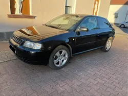 Schwarz Gebraucht 2000 Audi A3 Kleinwagen | 950 € (Guter Preis)
