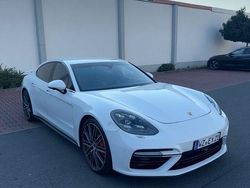 Weiß Gebraucht 2018 Porsche Panamera Turbo Sport Limousine | 58.999 €