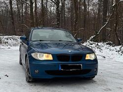 Blau Gebraucht 2005 BMW 118 Kleinwagen | 1.000 € (Superpreis)
