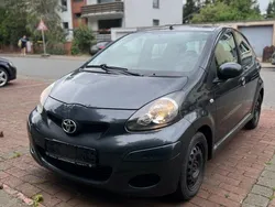 Schwarz Gebraucht 2009 Toyota Aygo Kleinwagen | 2.990 € (Guter Preis)