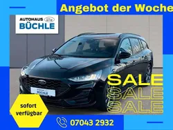 Obsidianschwarz metallic Gebraucht 2024 Ford Focus ST-Line X Kombi | 24.880 € (Guter Preis)