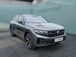 Grau Gebraucht 2025 VW Touareg R-line SUV | 102.990 €