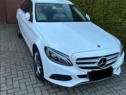 Weiß Gebraucht 2018 Mercedes C200 Avantgarde Kombi | 13.000 € (Guter Preis)