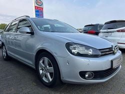 Silber Gebraucht 2011 VW Golf VI Comfortline Kombi | 3.699 € (Superpreis)