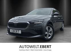 Grey metallic Neu 2025 Skoda Scala Essence Kleinwagen | 22.480 € (Fairer Preis)