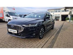 Obsidianschwarz metallic Gebraucht 2024 Ford Focus Titanium Kombi | 21.390 € (Superpreis)