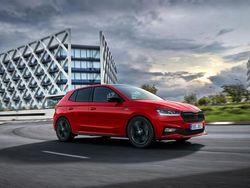 Wählbar Gebraucht 2024 Skoda Fabia Monte Carlo Kleinwagen | 19.963 € (Fairer Preis)