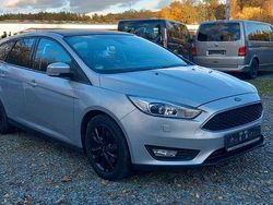 Silber Gebraucht 2017 Ford Focus Business Edition Limousine | 3.700 € (Superpreis)
