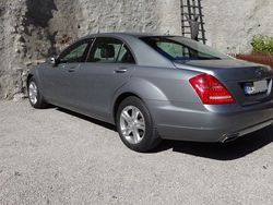 Grau metallic Gebraucht 2011 Mercedes S350 Limousine | 27.900 €