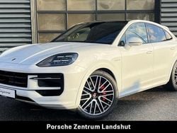 Weiß Gebraucht 2025 Porsche Cayenne S E-Hybrid SUV | 139.600 € (Guter Preis)