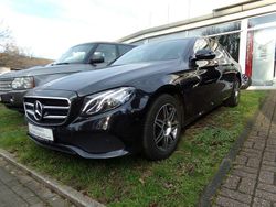Schwarz Gebraucht 2017 Mercedes E200 Limousine | 22.500 € (Fairer Preis)