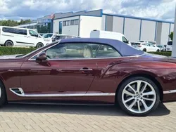 Rot Gebraucht 2022 Bentley Continental GT Convertible Cabrio | 259.000 €