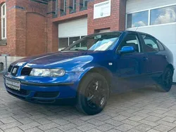 Blau Gebraucht 2002 Seat Leon Limousine | 3.490 €