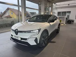 Arktisweiß/dach in blackpear Neu 2024 Renault Mégane Komfort Limousine | 42.890 €