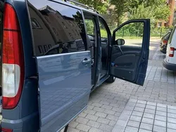 Blau Gebraucht 2007 Mercedes Viano Van / Kleinbus | 8.000 € (Etwas zu teuer)