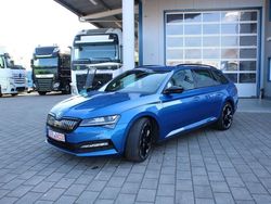 Blau Gebraucht 2020 Skoda Superb SportLine Kombi | 23.443 € (Etwas zu teuer)