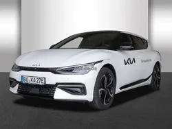 Weiß Gebraucht 2023 Kia EV6 2 SUV | 46.490 € (Etwas zu teuer)