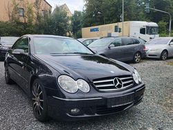 Obsidianschwarz metalliclack Gebraucht 2008 Mercedes CLK200 Coupé | 4.990 € (Superpreis)