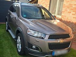 Braun Gebraucht 2013 Chevrolet Captiva SUV | 8.500 € (Teuer)