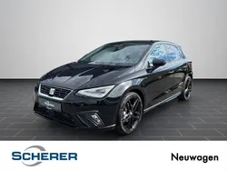 Mitternachtsschwarz Neu 2025 Seat Ibiza FR Limousine | 27.690 € (Etwas zu teuer)