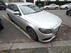 Silber Gebraucht 2019 Mercedes E220 Kombi | 22.950 € (Fairer Preis)